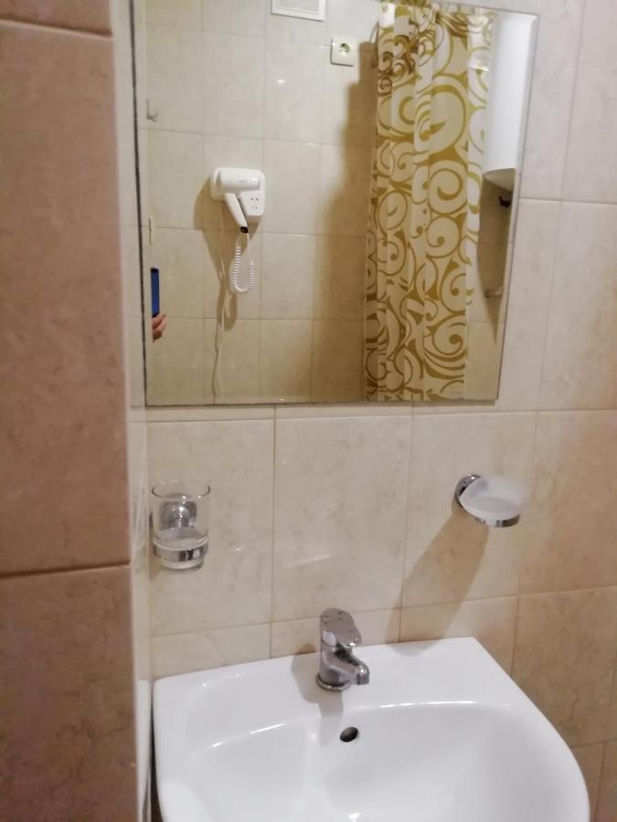 Mini-hotel Yanson 2 Gagra Exterior foto